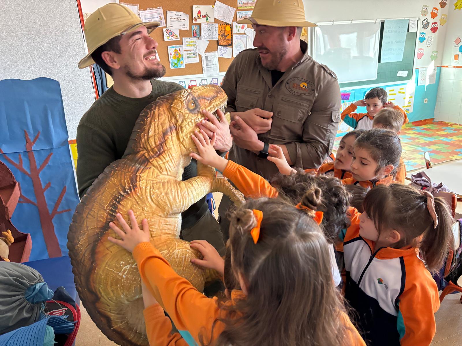 DinoShow: una aventura jurásica para Nivel 5